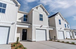 16 W Farley Drive, Hampstead, NC 28443