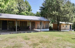 21 CHRIS Road, Amity, AR 71921