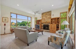 180 Ranchview Lane S, Minnetonka, MN 55391