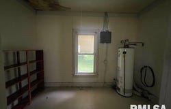 600 E STEVENSON Street, Taylorville, IL 62568