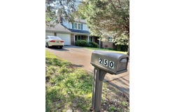 250 N Sequoia Blvd, Florence, AL 35630