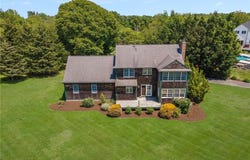 121 King Charles Drive, Portsmouth, RI 02871