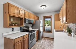 6601 Buckley Circle, Inver Grove Heights, MN 55076