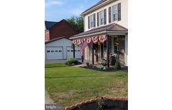 420 LOCUST STREET, BURNHAM, PA 17009