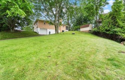 200 Anderson Pl, Shaler, PA 15116