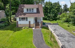 7 Walnut Street, Poughkeepsie, NY 12601