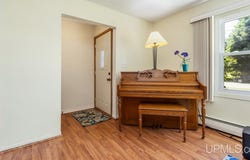 1914 10th S, Escanaba, MI 49829