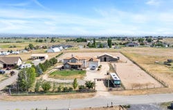 187 E Syringa Loop, Shoshone, ID 83352