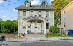 125 SCHOOLEY Street, MOORESTOWN, NJ 08057