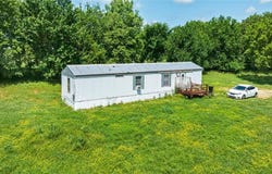 0000 Cripps  RD, Gentry, AR 72734