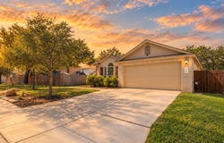10723 Kobort, Helotes, TX 78023