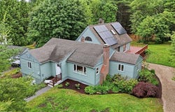 17 Orchard Dr, Acton, MA 01720