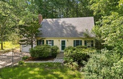 31 Kimball Rd, Amesbury, MA 01913