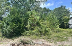 105 SE 8th Street, Oak Island, NC 28465