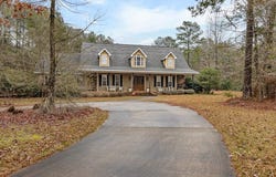 1056 Turkey Ridge Road, Summit, MS 39666