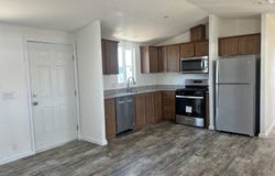 1470 Elizabeth St, Coalinga, CA 93210