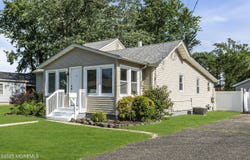 626 Clark Avenue, Union Beach, NJ 07735