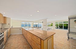 25 Oceanside Drive, Hull, MA 02045