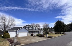 15803 E 21st Ave, Spokane Valley, WA 99037