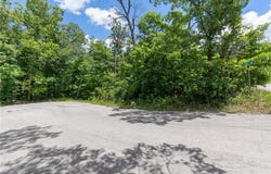 Cranfield  DR, Bella Vista, AR 72714
