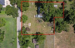 101 West Ave, Florence, TX 76527