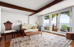 23 Thomas, Quincy, MA 02169