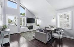 11 Shadowleaf, Irvine, CA 92614