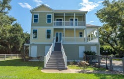 253 S Lang Avenue, Long Beach, MS 39560