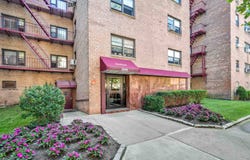 29-49  137th st, Flushing, NY 11354