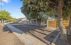 4768 E Hammond Avenue, Fresno, CA 93705