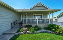 337 E Quail Ridge St, Mulvane, KS 67110-1134