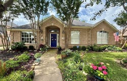 206 Glenwood Drive, Murphy, TX 75094