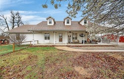 15320 WW Highway, Lebanon, MO 65536