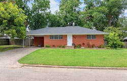 422 W Kilpatrick, Mineola, TX 75773