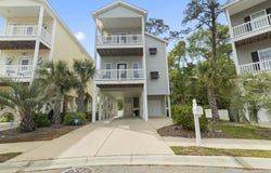 932 Leah Jayne Ln., North Myrtle Beach, SC 29582