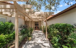 1054 W PEBBLE BEACH CIRCLE, WINTER SPRINGS, FL 32708