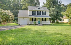5691  Crany Creek Dr, Gloucester, VA 23061