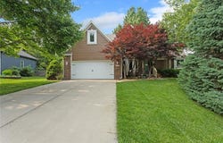 2432 SE 6TH Street, Lee's Summit, MO 64063