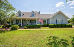 135 Meadow Drive, Lexington, TN 38351
