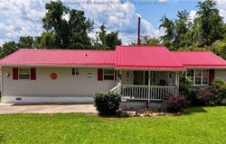169 Myrtle Tree Road, South Charleston, WV 25309