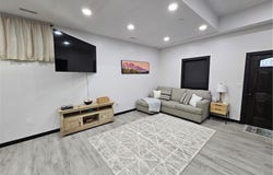 1257 8th Ave, Natrona Heights, PA 15065
