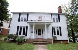 405 E 2nd Street, Farmville, VA 23901
