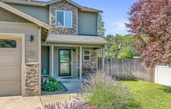 70 Cindy Way, Shady Cove, OR 97539