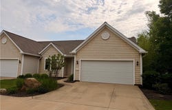 897 Stonewater Drive, Kent, OH 44240