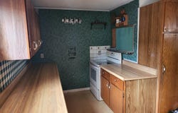 921 S 34th Street, South Bend, IN 46615