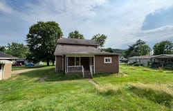 4711 Broadway Street, Midvale, OH 44653