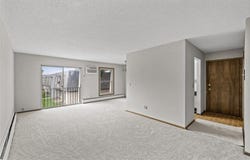 814 9th Avenue S, Hopkins, MN 55343