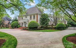 8934 Winged Bourne Drive, Charlotte, NC 28210