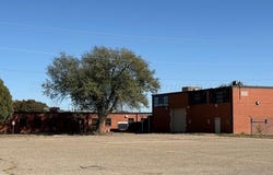 2801 DUNIVEN Circle, Amarillo, TX 79109