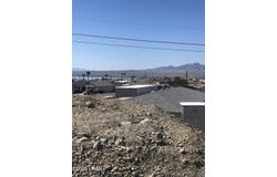 2706 Arcadia Dr, Lake Havasu City, AZ 86404